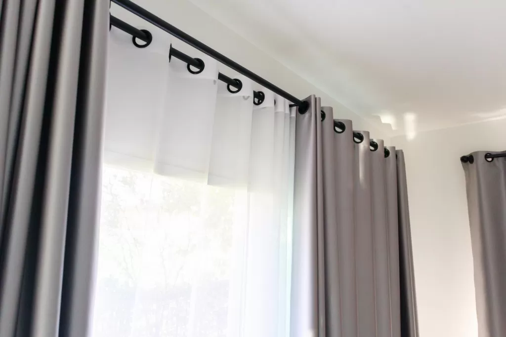 modelos de cortina com bastão espanha