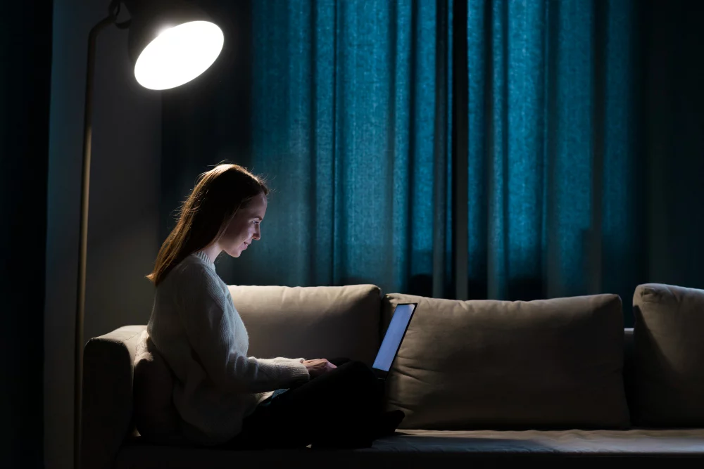 Como as Cortinas Blackout Podem Melhorar a Eficiência Energética da Sua Casa